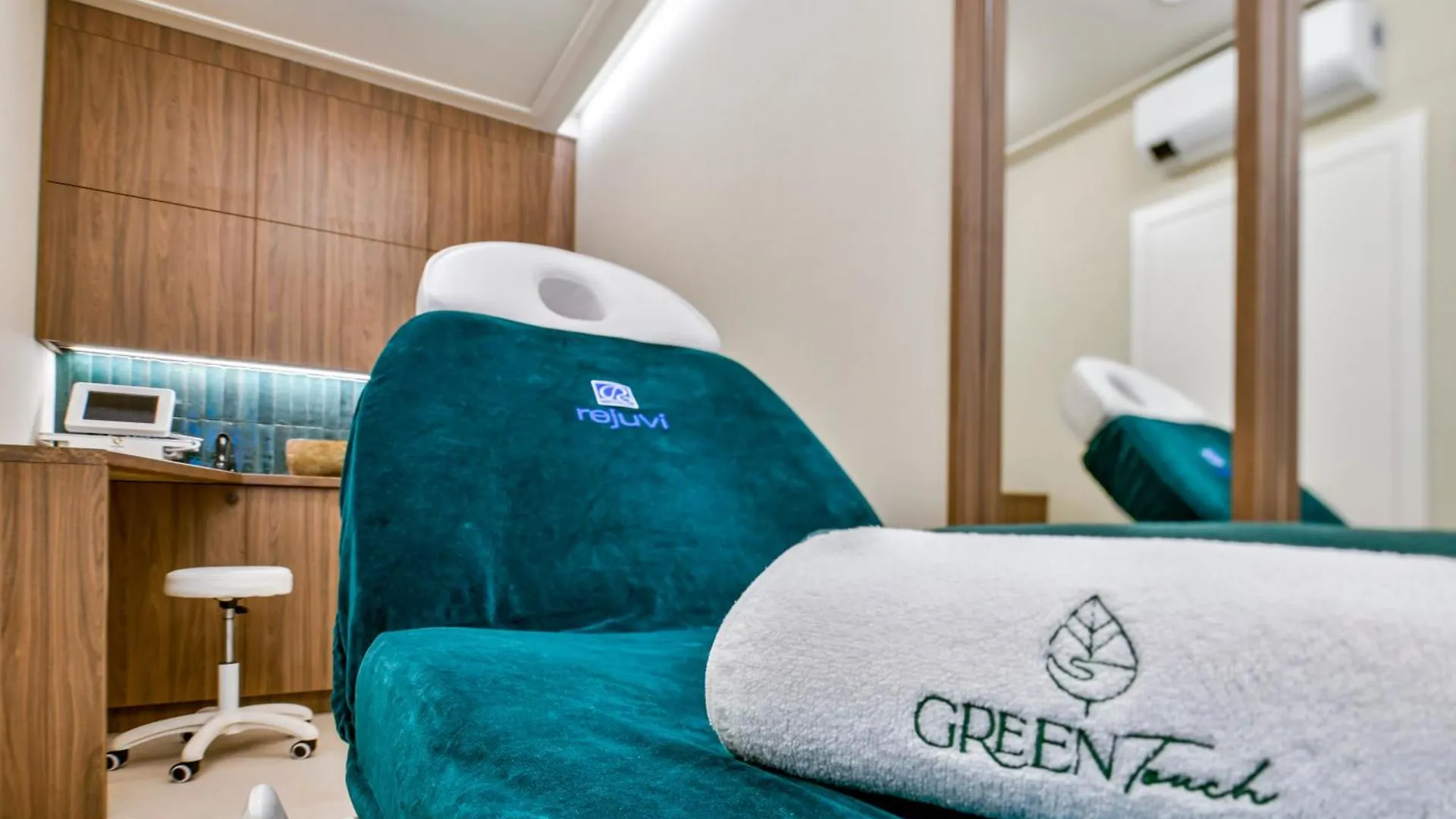 Apartment Green Port Kolobrzeg Luksusowe Apartamenty & Spa - 2 Doroslych I 2 Dzieci